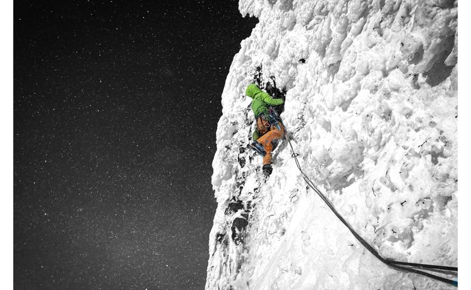 Winter climbing photo 