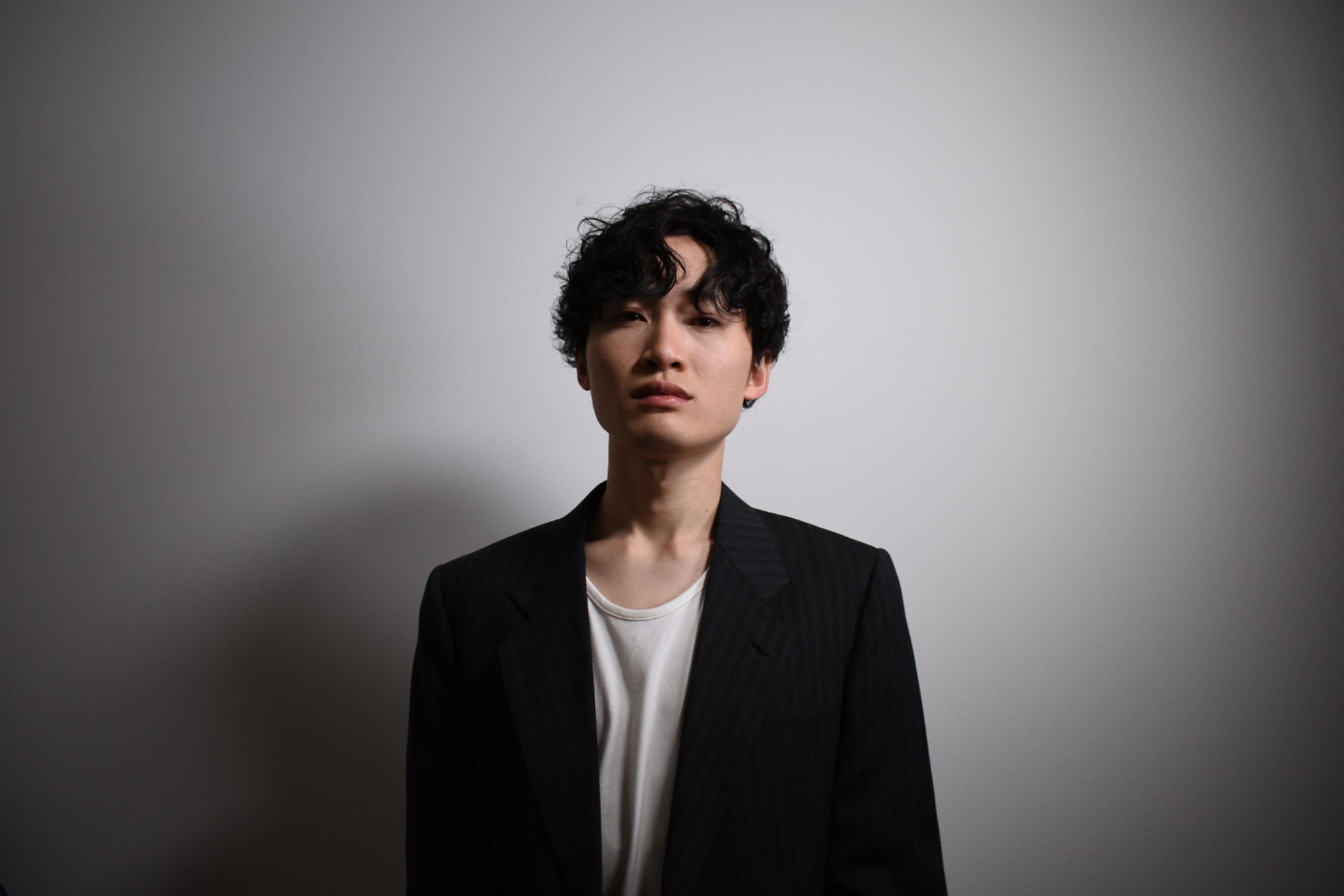 アーティスト写真-1