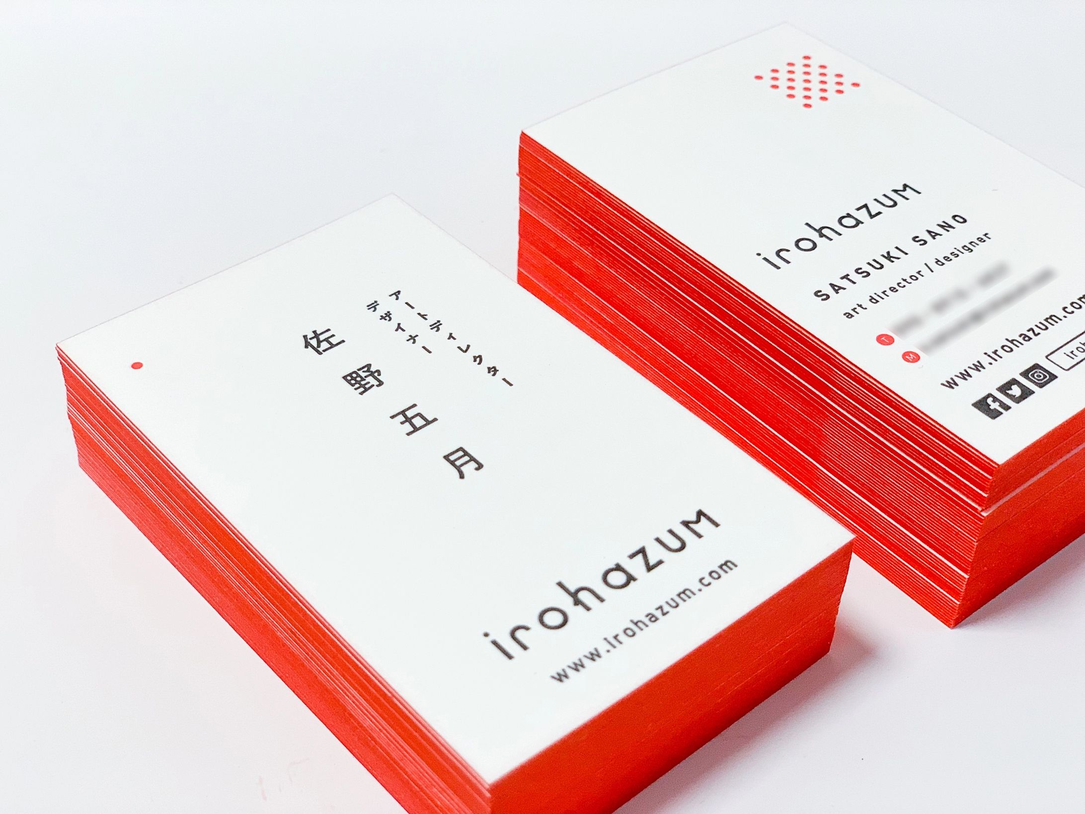 irohazum デザイナーの名刺-1