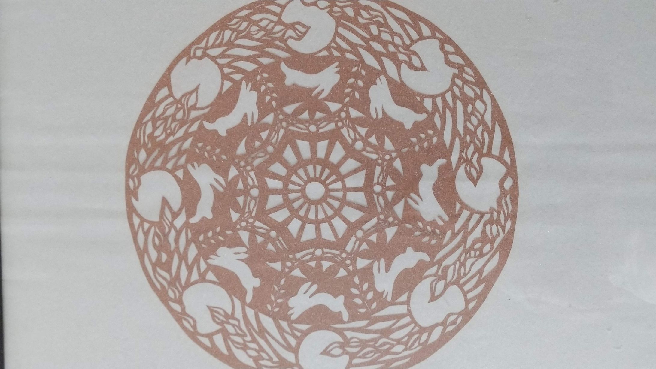 切り絵　うさぎ曼荼羅-1