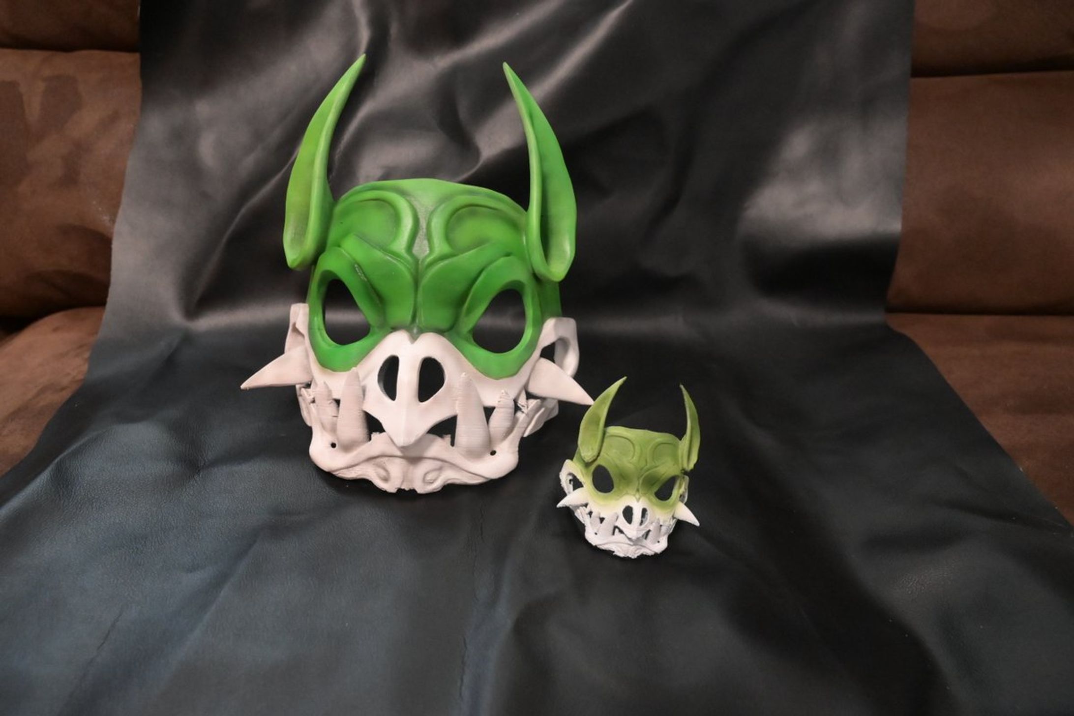 ツイステッドワンダーランド　右大将リリアのお面-1