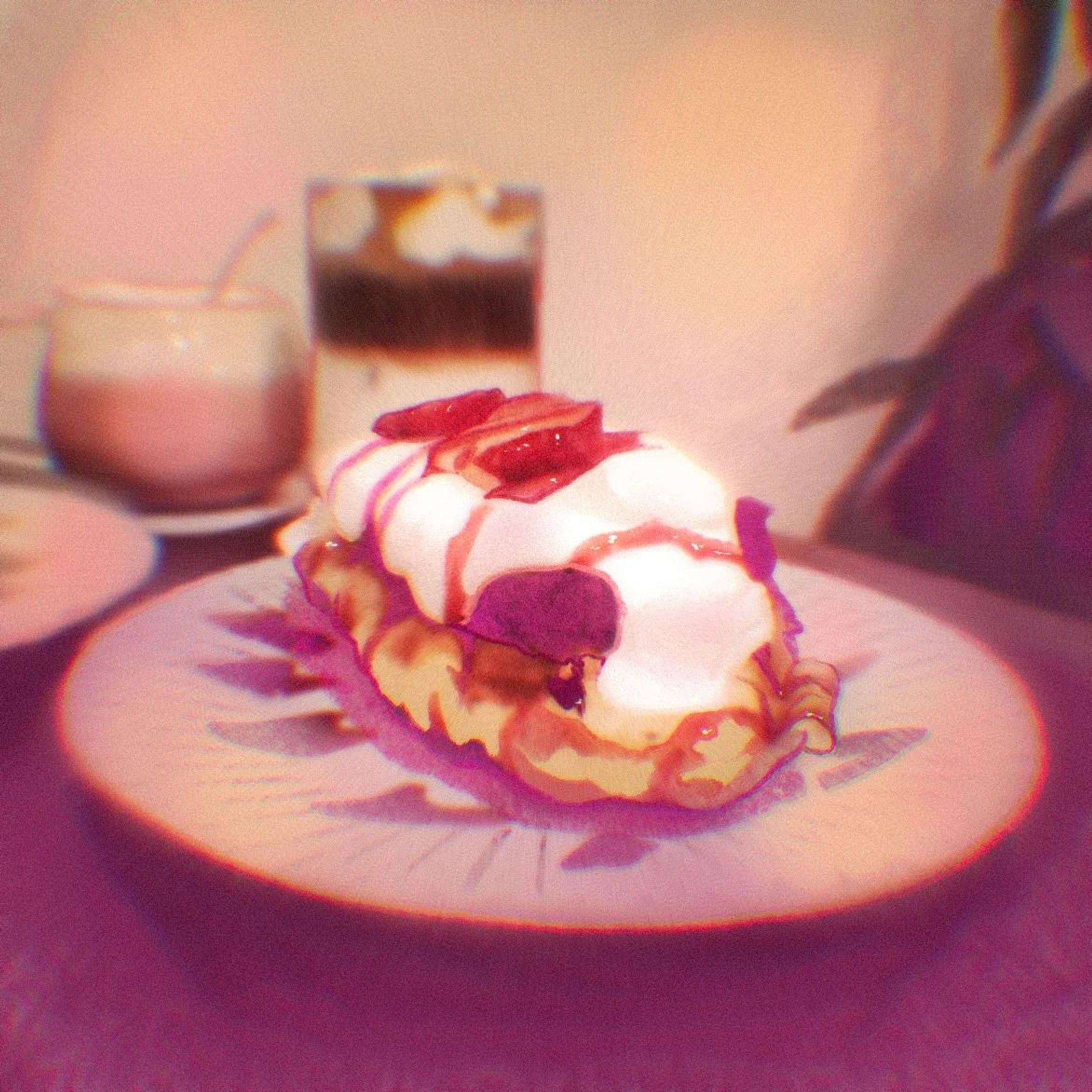 .

#cafe #cake #illustration #art #artwork #strawberry #pink #violet #アート #イラスト-1