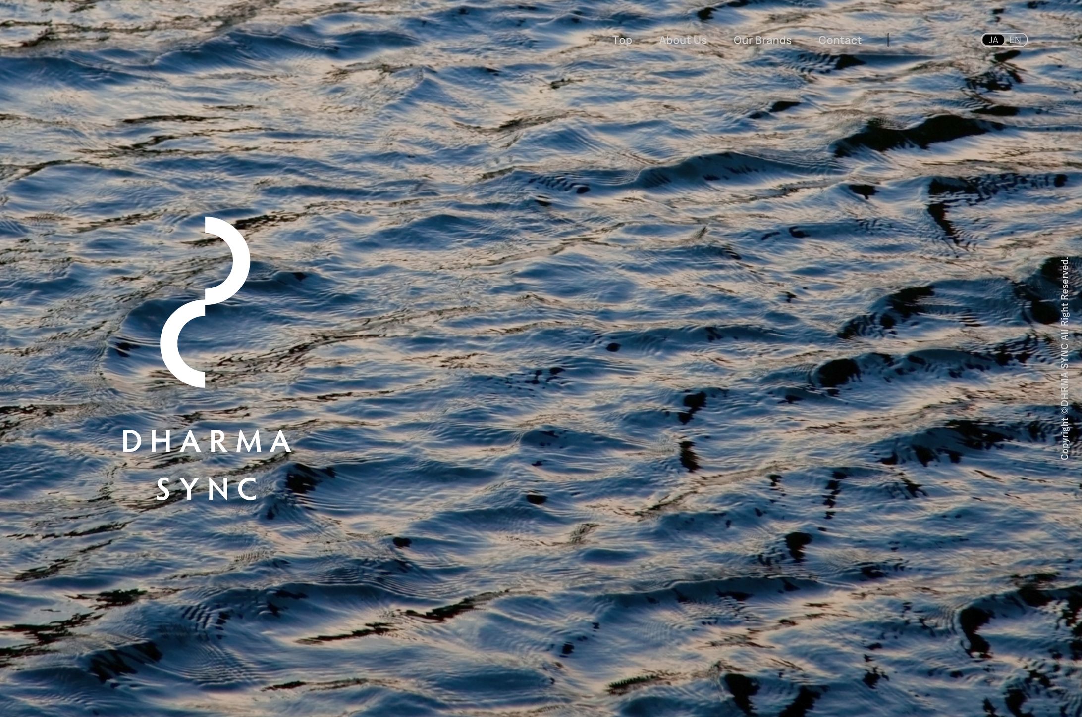 アパレルコーポレートサイト-1