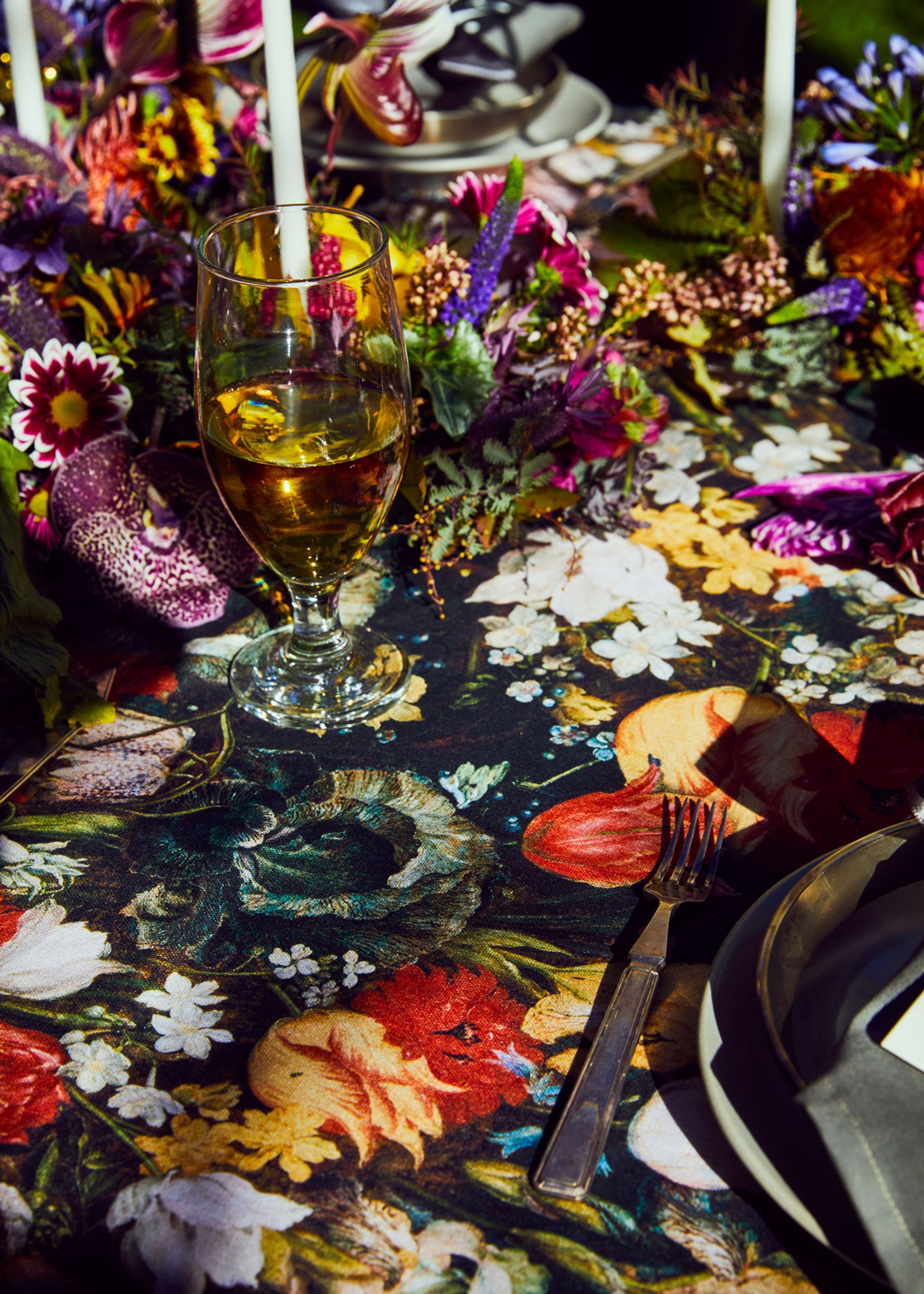 into the Impressionist paintings-1