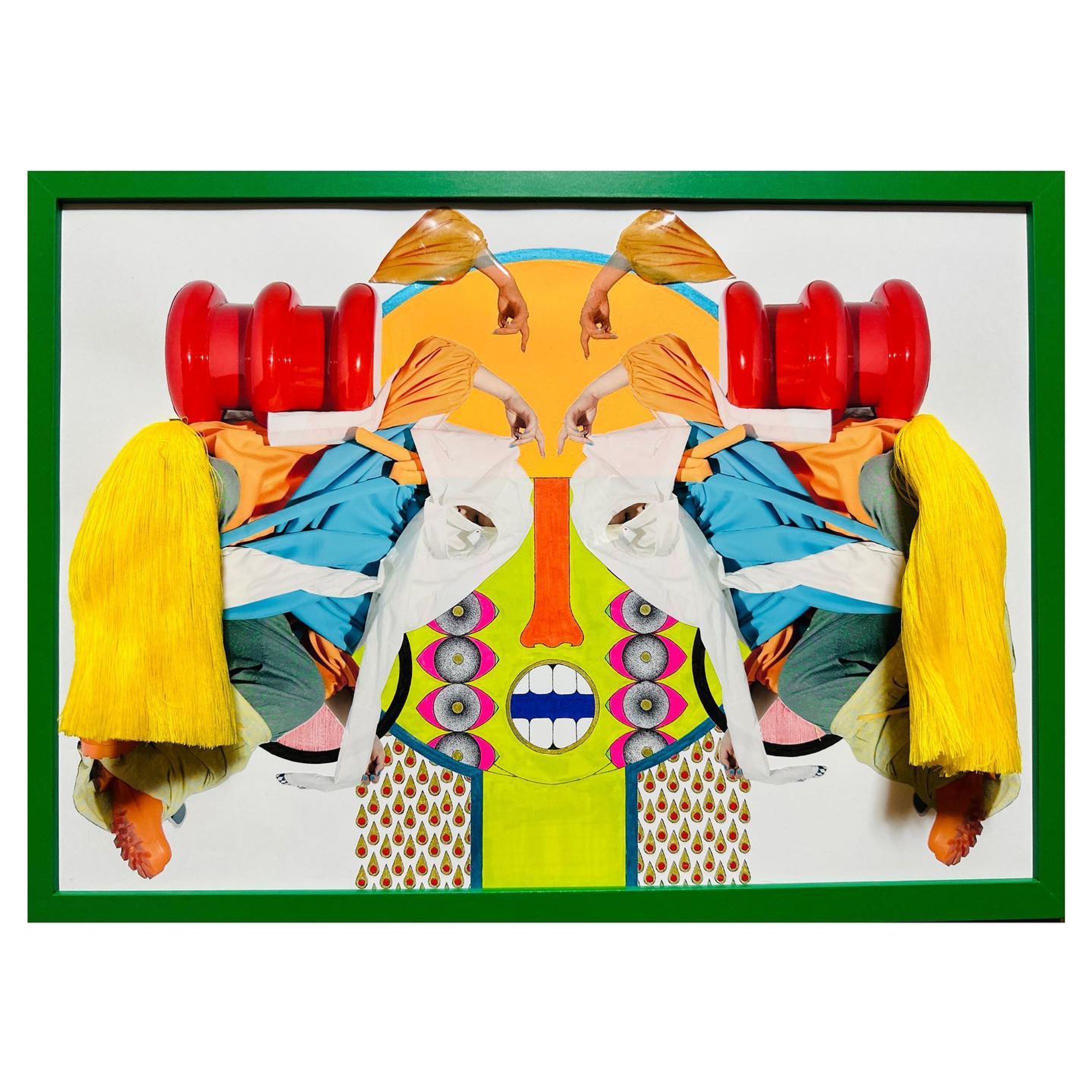 collaboration
styling & model 
@____y25__ 
Photo @lilac_takuboon 
drawing etc @moriokasachi.art 
コラボレーション作品の断髪式

大石さんは
私の作品を気に入って下さり
７月にDMで会話をして
コラボレーションする流れになりました

冬の催しだから自分でも余裕がある気でいましたが
お題の画像を頂いてから
糸を髪の毛にする以外は決まって無く
色々試行錯誤したりアナログで行くかデジタルで行くか
迷い出すと止まらず
完成が見えませんでした

頂いた画像が既に完成されていたので
そこから自分の絵を入れて行くのが難し！

シール用紙にプリントした写真を並べて
形が見え出してから
絵を描いてシールを貼って糸を髪の毛にしての作業は
ドーパミン出ました

作品作るのに停滞状態だったので自分の中では
何か分からない新しいのが芽生えた感じがしてます
楽しかったです
ありがとうございます

BASE
https://moriokasachi.theshop.jp/

 #suzuri 
https://suzuri.jp/moriokasachiart

#絵
#drawing
#art
#イラスト
#illustration
#surrealism
#アート
#絵描き
#artist
#artwork
#ボールペン画
#moriokasachi
#モリオカサチ
#BASE
#instagramart 
#instagramartist 
#painting
#originalart
#arte
#arts
#artsy 
#artstagram
#artistsoninstagram
#draw
#gallery-1