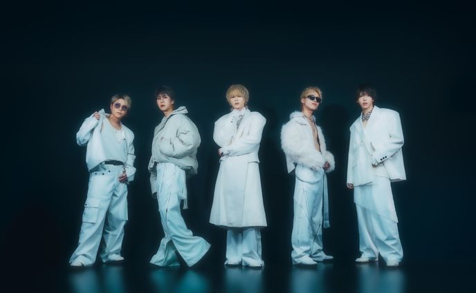 VELLE.J / Artist Photos