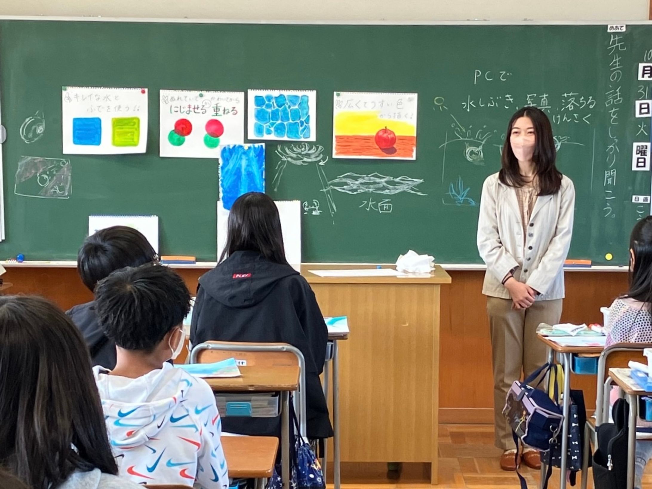 図工クラスのゲスト講師-1