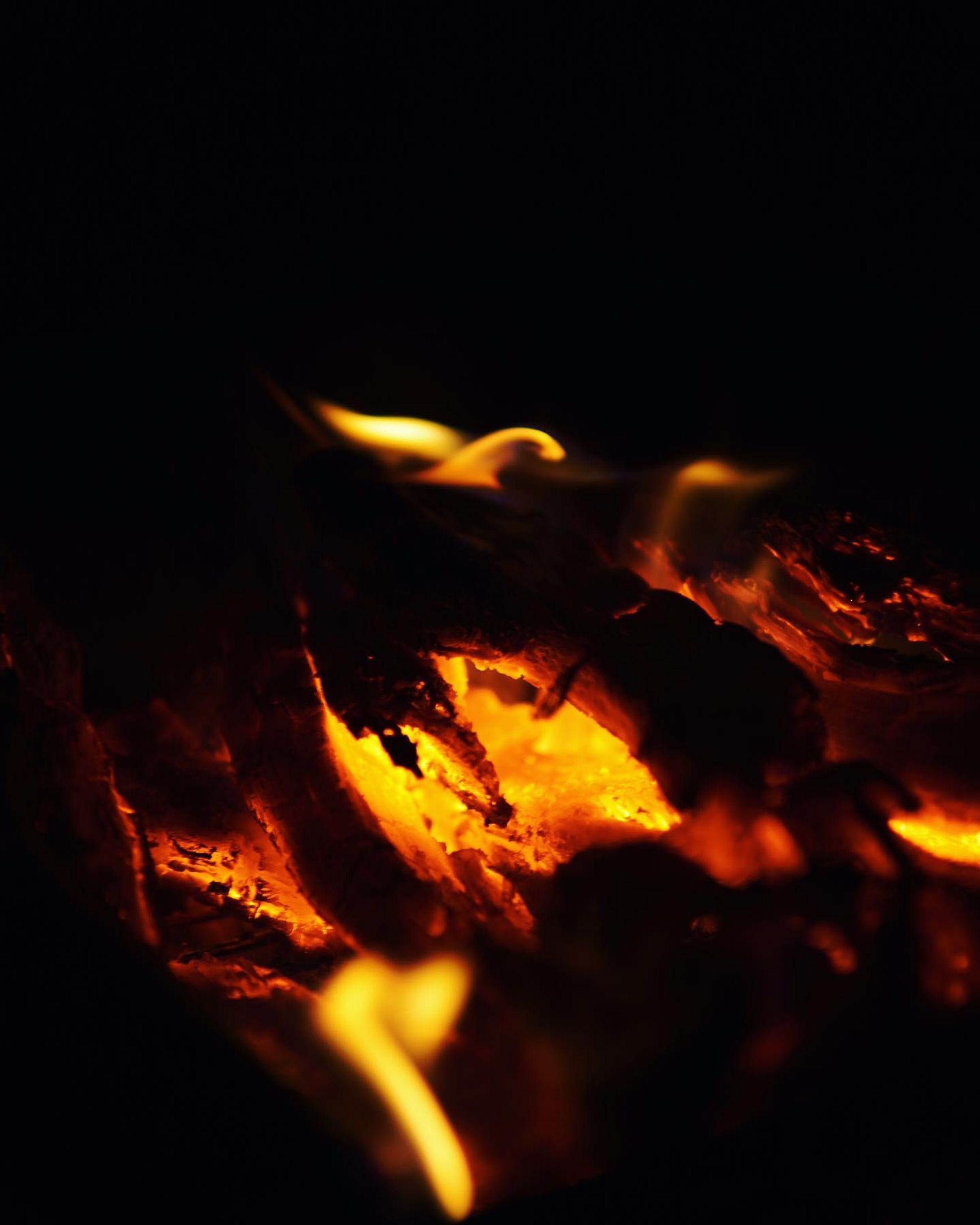 🔥
.
.
.
#photography #photo #photographer #fire #camping #naturephotography #monday #fyp-1