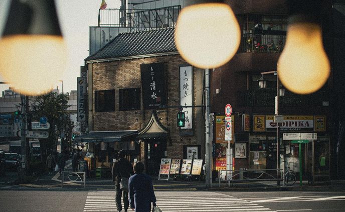 両国
Ryogoku

-----------------------------------------
location:Ryogoku_Tokyo
-----------------------------------------
camera:Nikon D3200📸

#photography 
#japan 
#japancity 
#japancityblues 
#snapshot
#snap 
#photographer 
#photoshoot 
#street
#streetphotography 
#street_photography 
#ryogoku 
#light 
#shooting 
#filmphotography 
#filmcamera 
#lightroom 
#nikond3200 
#写真
#写真好きな人と繋がりたい 
#両国
#電球
#横断歩道 
#フィルム写真 
#フィルムカメラ 
#ファインダー越しの私の世界
#東京カメラ部