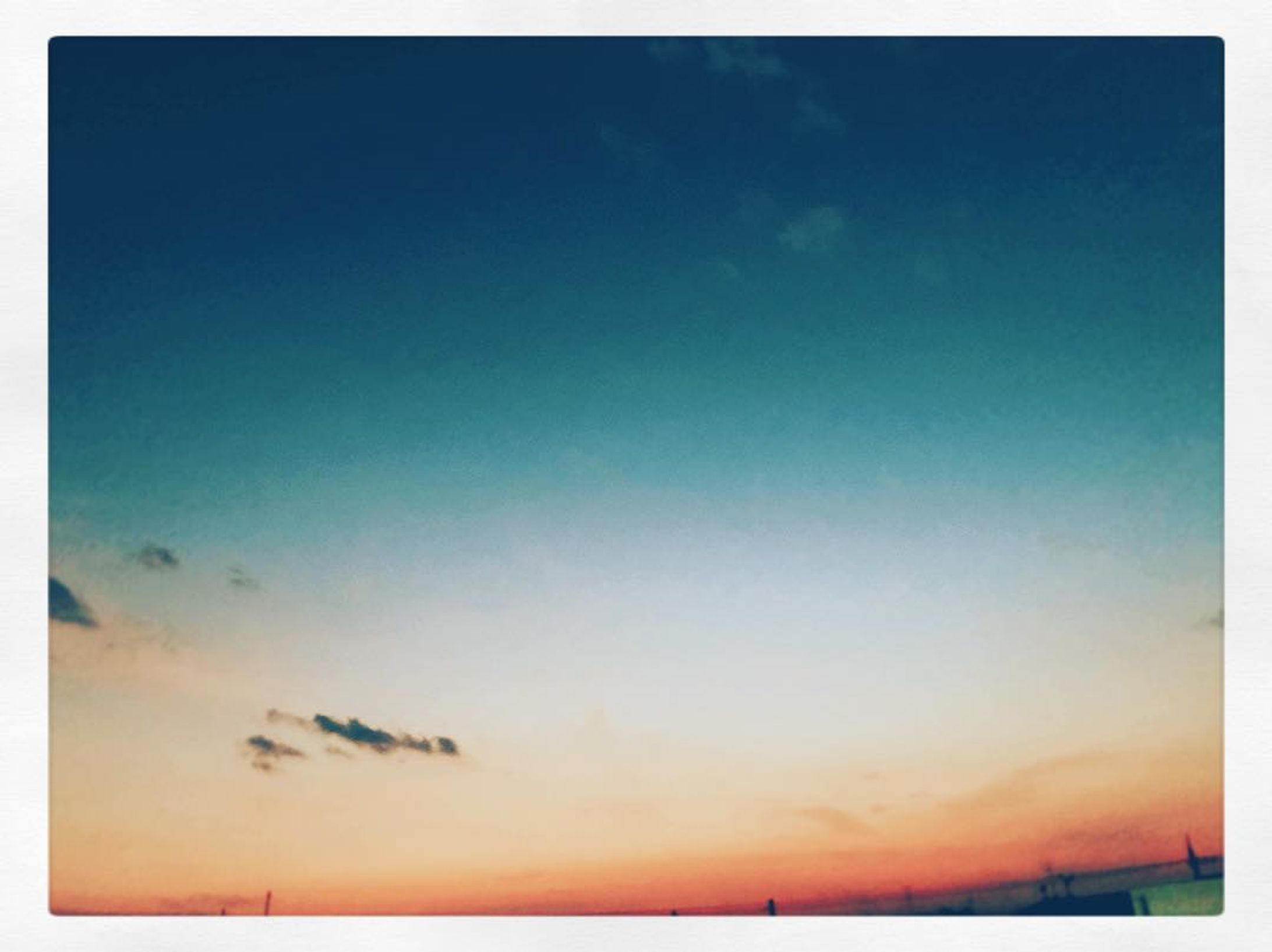 #phot #photooftheday #photography #平ジェネforever観た#空#景色#sky#マジックアワー#マジックタイム
こっちでは言える感想。ライダー好きを誇りに思うことと、平成が満足にさらされた。製作陣からの感謝の映画と言っていたがまさにそれを感じられたよ、ライダーに関わった人すべてに贈るだよ。感謝の意しか見られない。今までより遥かに平成の、という思いが違う。少しでも愛を持てたことを誇りに思う本当にまじ。-1