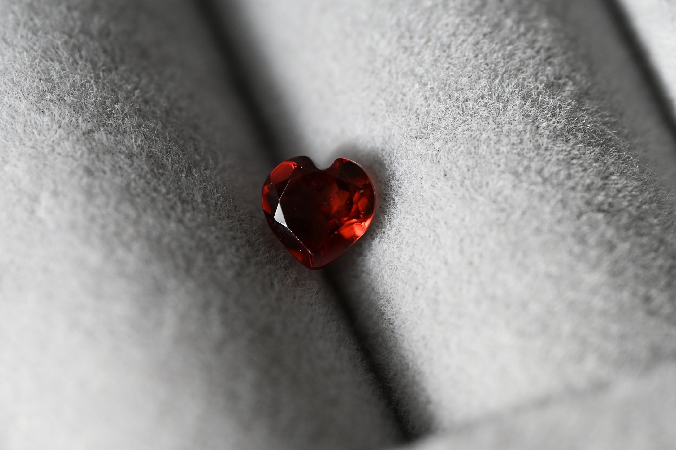 ハートカットガーネット-1