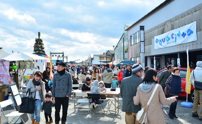 カフェ、広報