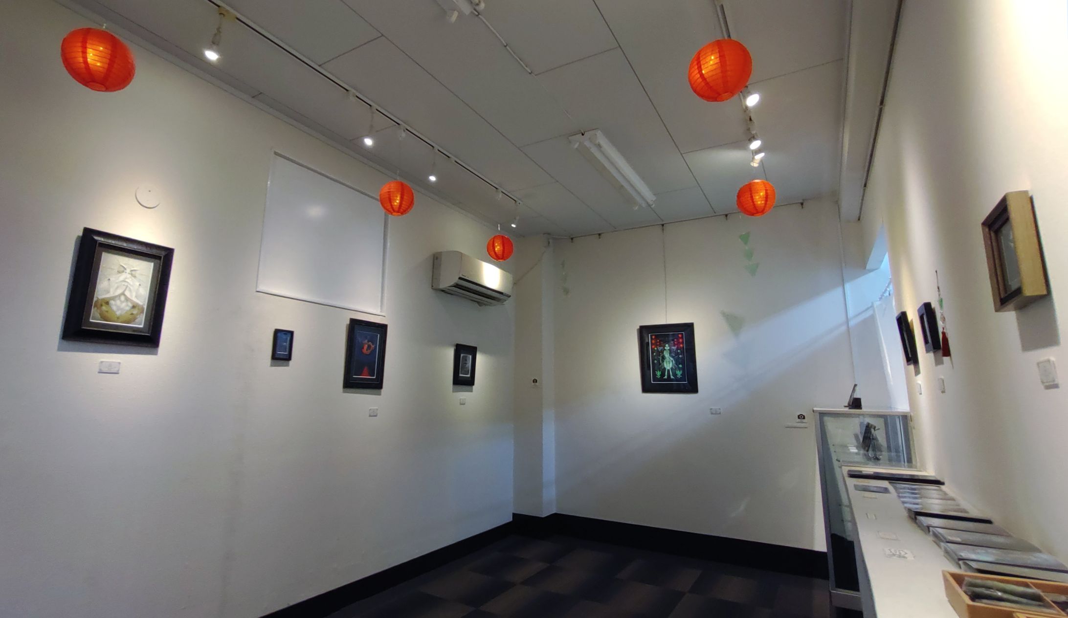 2024年個展「蟲の卵鞘」-1