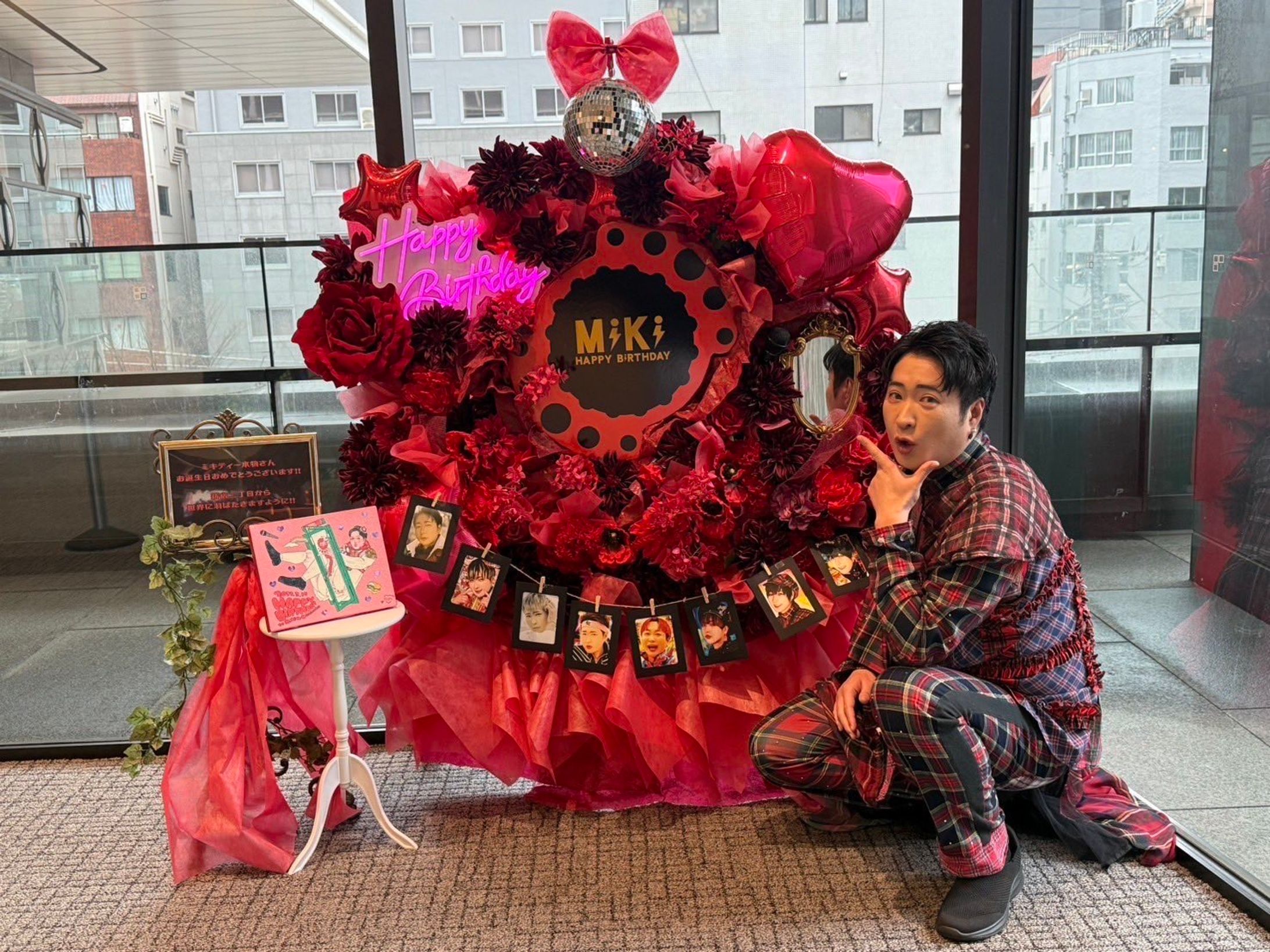 生誕2025フラワースタンド制作-1