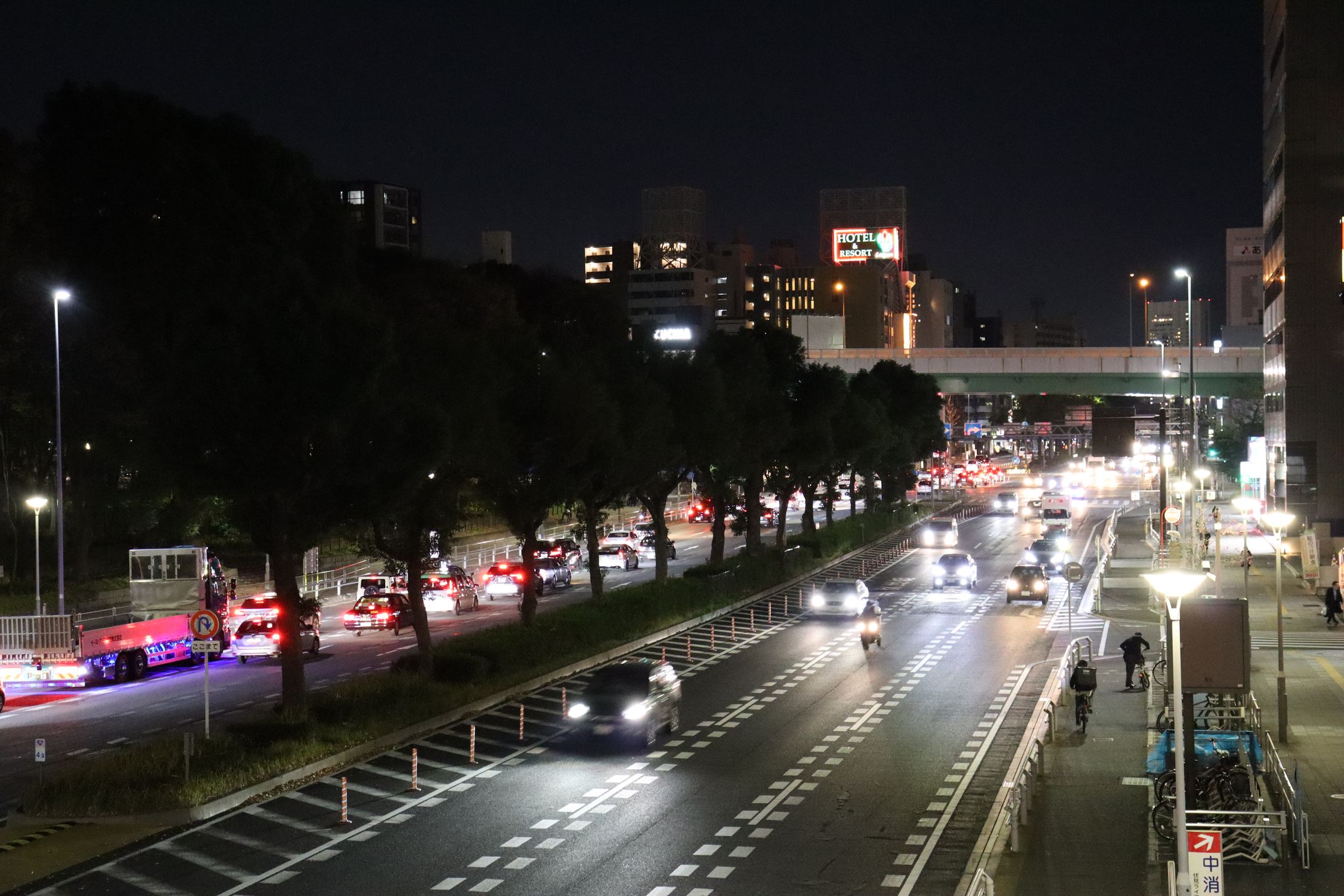 2020.12.9 栄歩道橋-1
