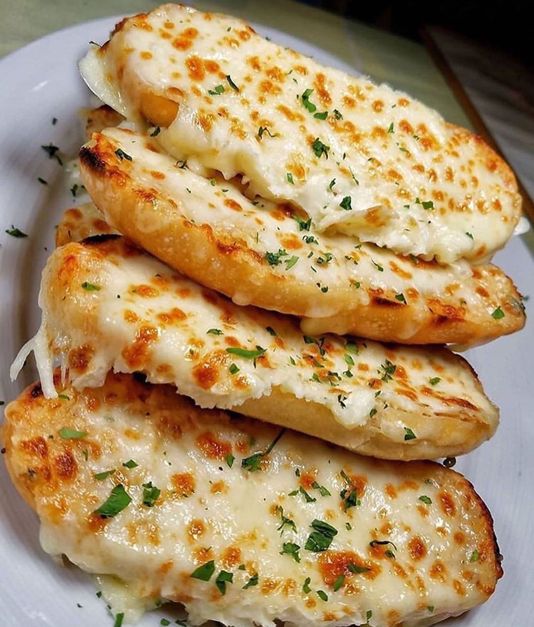 Cheese & Garlic Bread-1