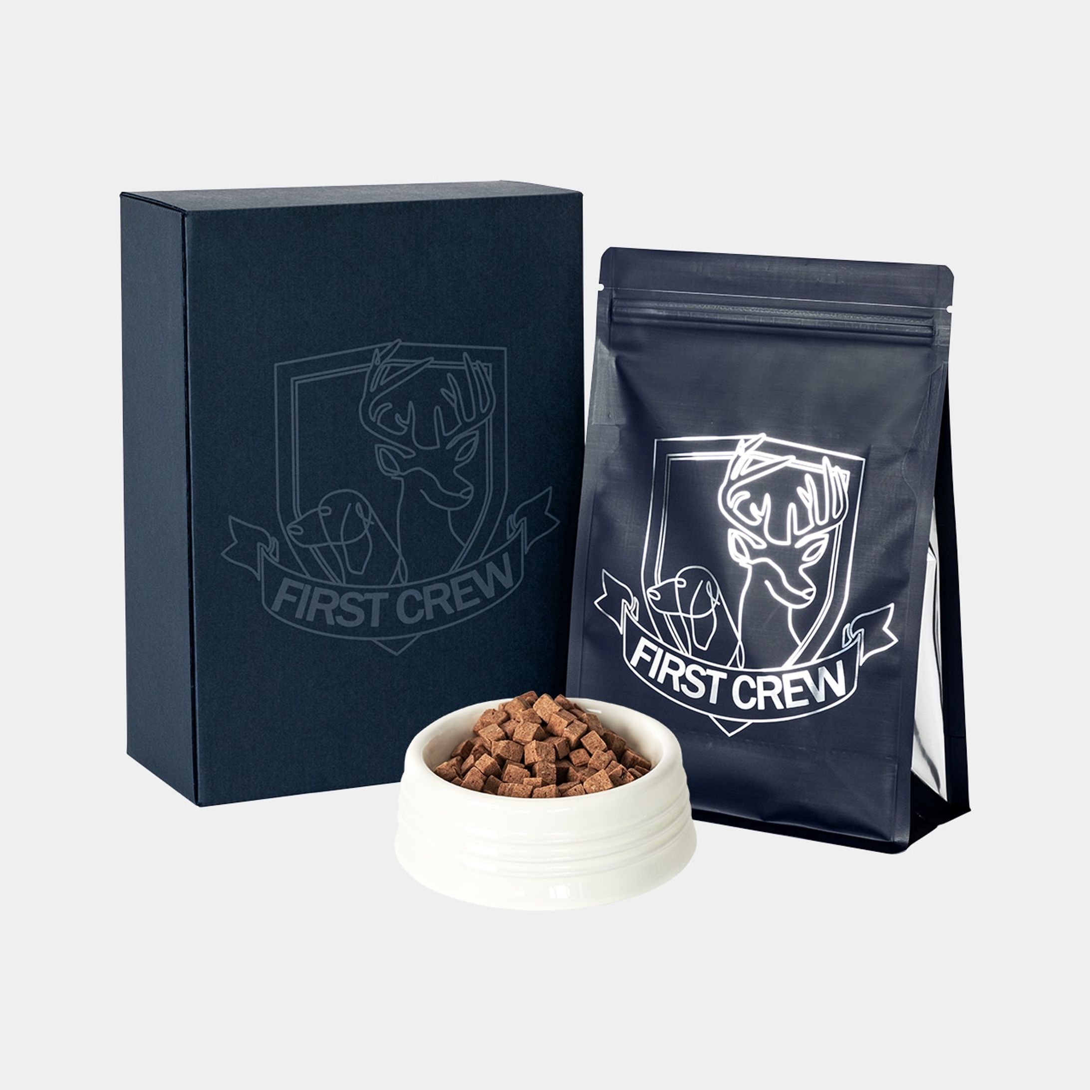 「FIRST CREW」ドッグフードパッケージ-1