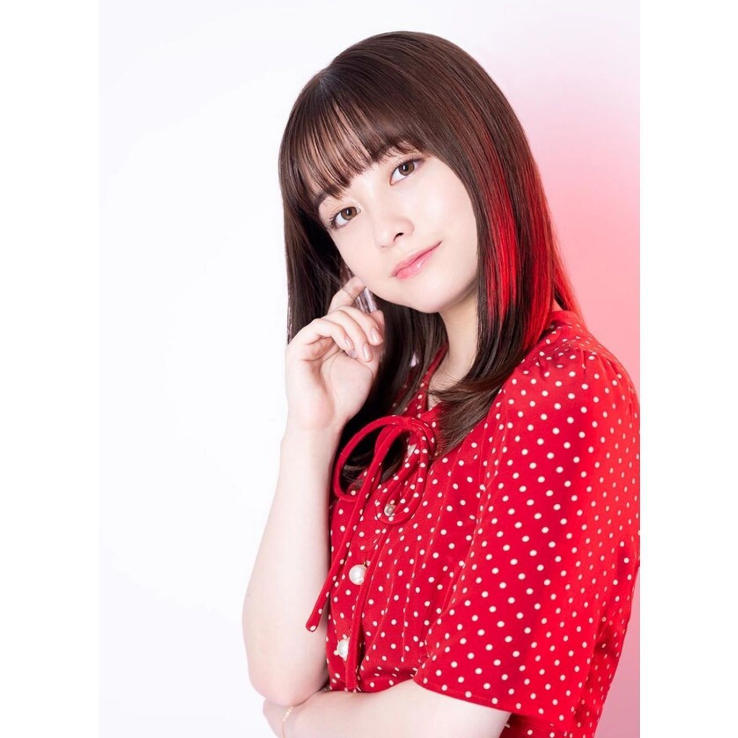 橋本環奈さんB4 MV】橋本環奈ソロデビューシングル「 セーラー服と機関銃
