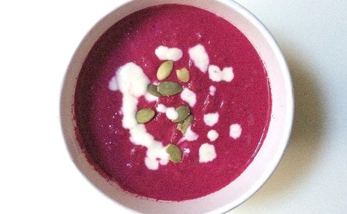 レシピ提供 Beets & Roasted Garlic Soup