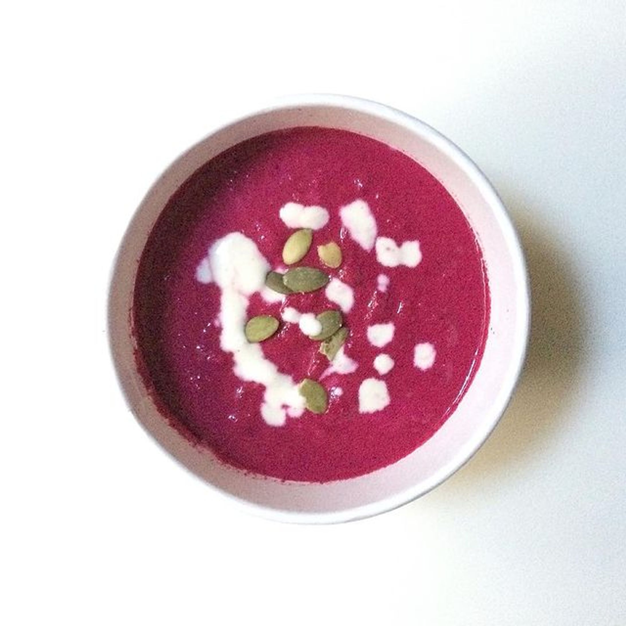 レシピ提供 Beets & Roasted Garlic Soup-1