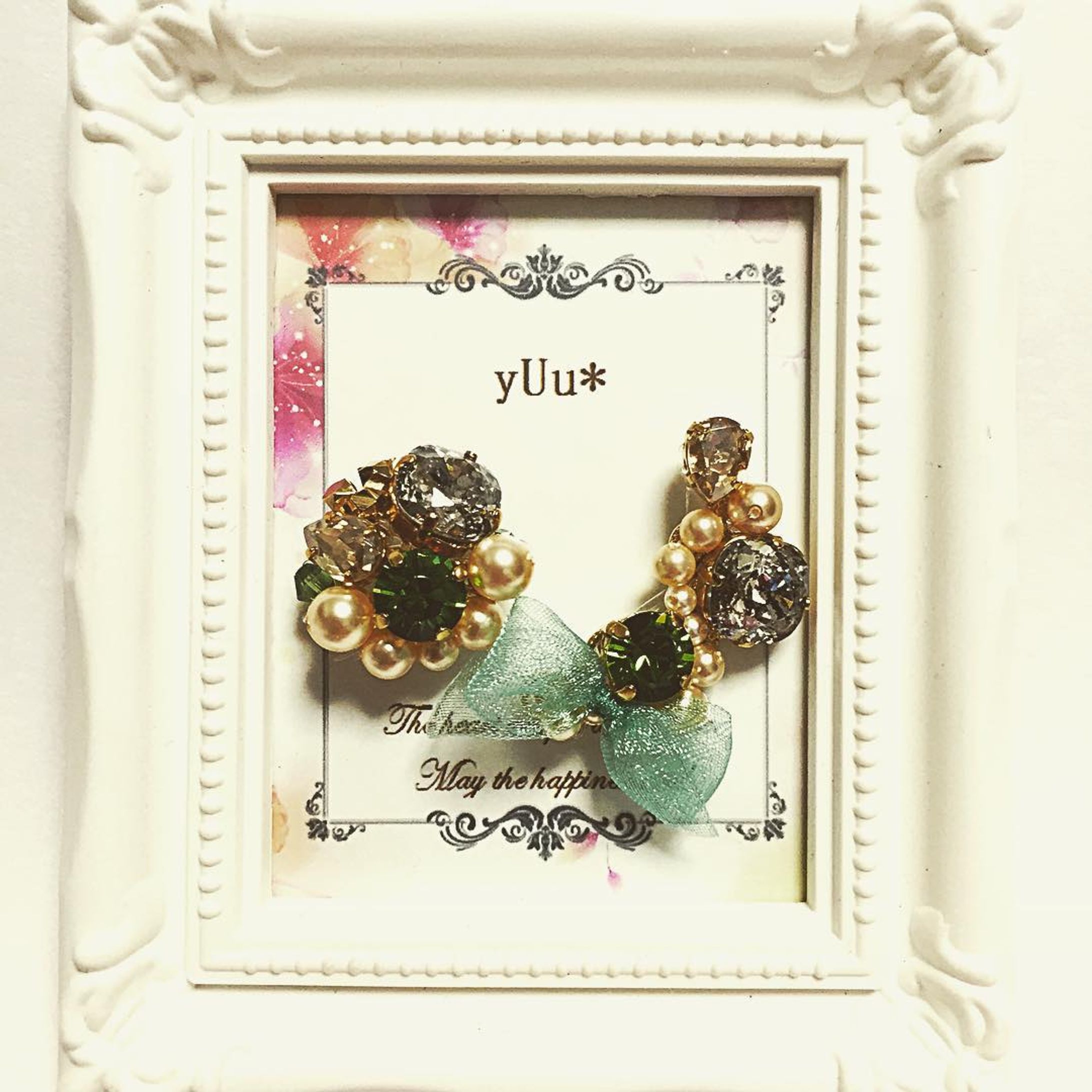 .
《Xmasmodel》
bijou earring/pierce【グリーン】
・
12月からminneとcreemaにて
販売開始予定です(^^)
既にminneでは公開を開始しております！
早い者勝ちです。笑
・
yUu*一押しの商品です！！！
スワロをふんだんに使用し
女の子の好きなものを形にしてみました(^^)
#ハンドメイド#ハンドメイドアクセサリー#アクセサリー#イヤリング#ピアス#グリーン#3色展開#ビジュー#スワロ#スワロフスキー#パール#リボン#yUu*#結婚式#二次会#普段使いにも#クリスマス#秋冬新作#新作#オーダーお受け致します#minne#creema#handmade#handmadeaccessory#wedding#bijou#earring#pierce#accessory-1