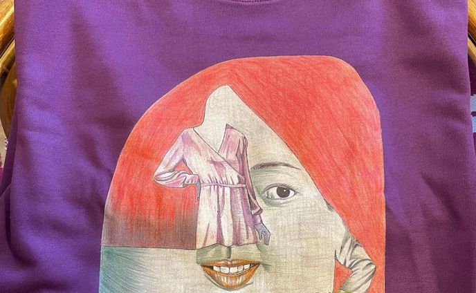 SUZURIでTシャツを買ってくれた 
綾花ちゃん @ayaka_taiyounome 
の写真

ありがとー

興味のある方は買って下さい⬇️
 
moriokasachiartで探して下さい
まだ絵のグッズ続きます！

https://suzuri.jp/moriokasachiart #suzuri

BASEはプロフィールのリンクから
https://moriokasachi.theshop.jp/

@opensea
#opensea のアカウント
https://opensea.io/moriokasachiart
興味ある方宜しくお願いします

#絵
#drawing
#art
#イラスト
#illustration
#surrealism
#アート
#絵描き
#artist
#artwork
#ボールペン画
#moriokasachi
#モリオカサチ
#BASE
#nftart 
#nftcommunity
#nftartist 
#nfts