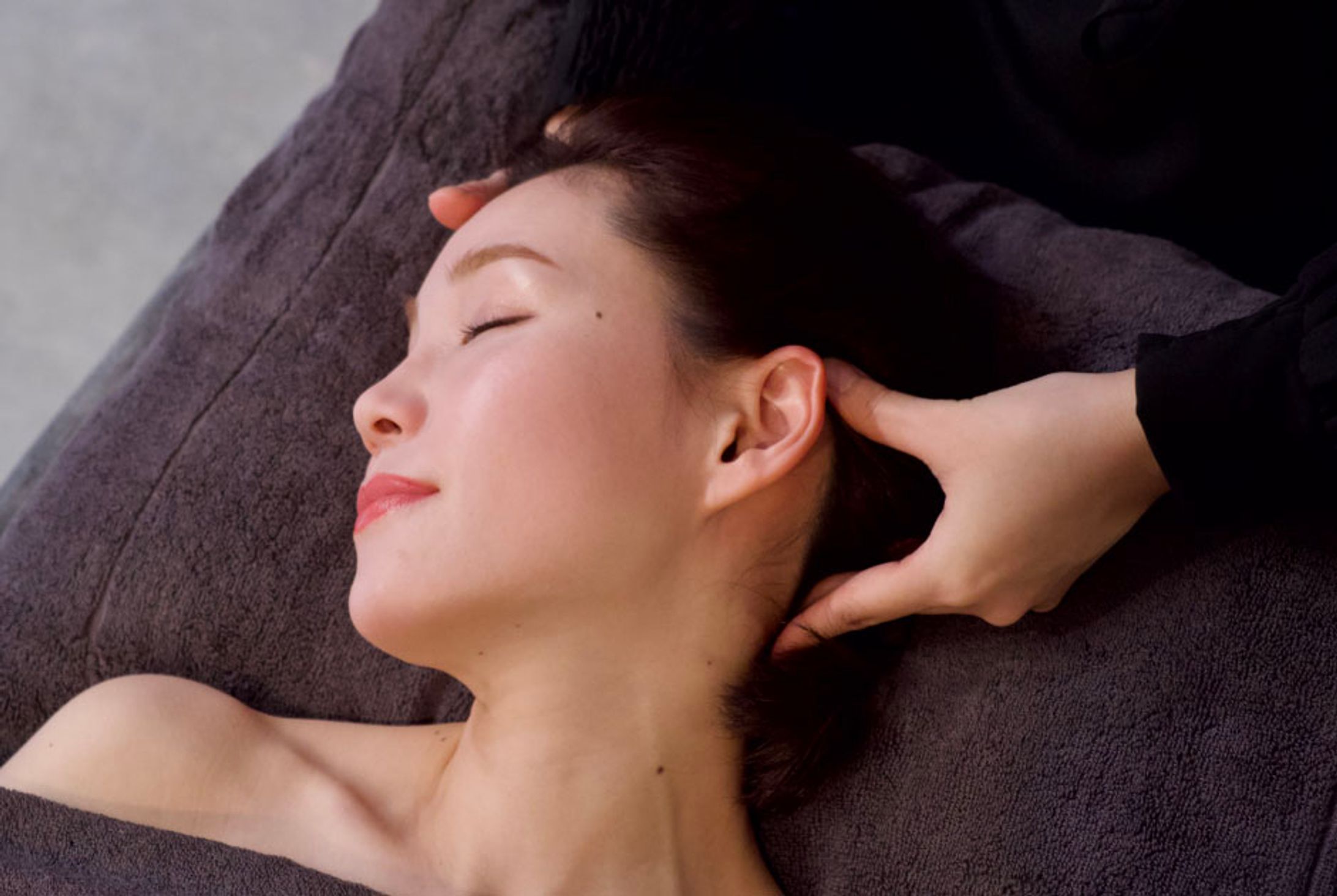 【美容サロン】首の休日様-1