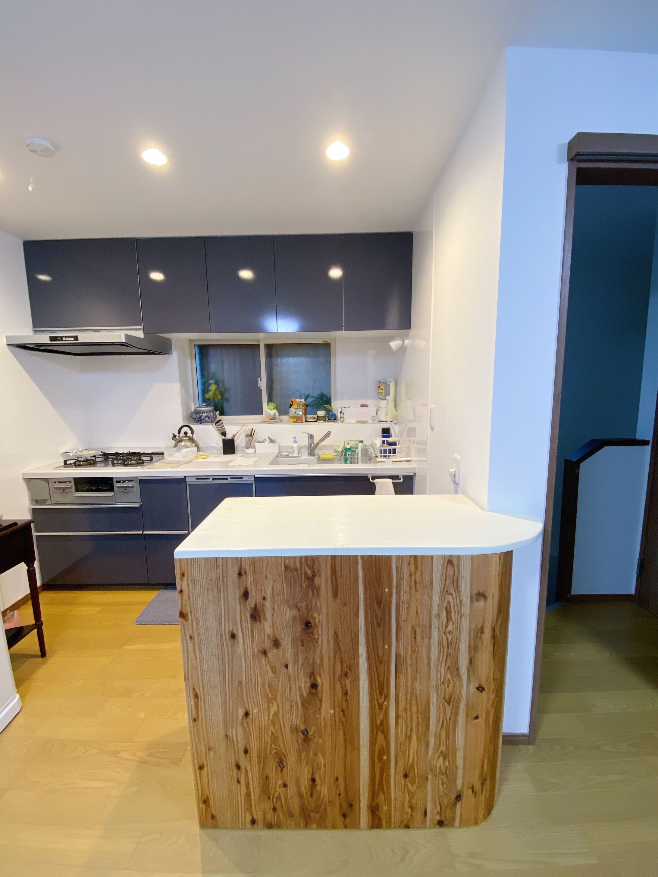 収納付きキッチンカウンター-1