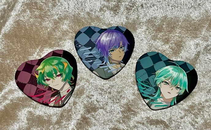 ハート缶バッジ