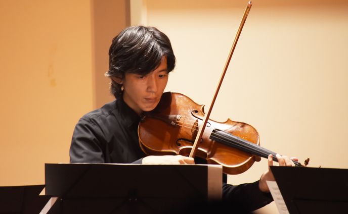 Viola_Emsamble_Photo
