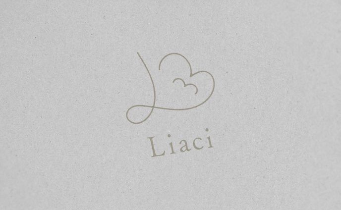 自主制作　Liaci　ロゴ