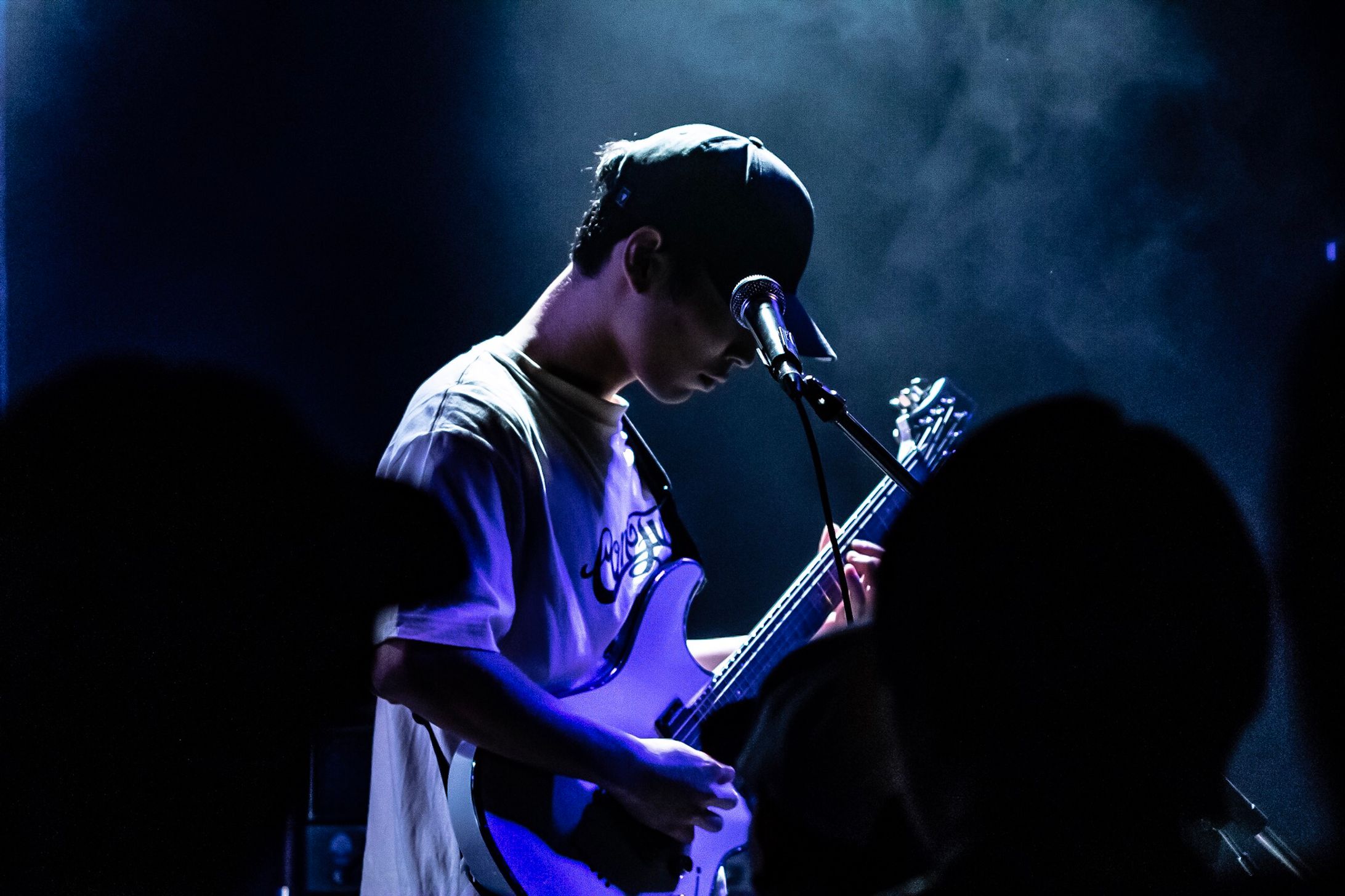 【Live  Photo】Outside Her Vision-1