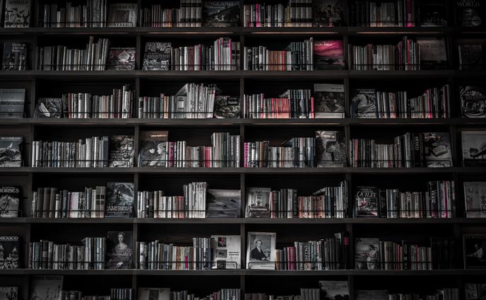 静寂の大図書館