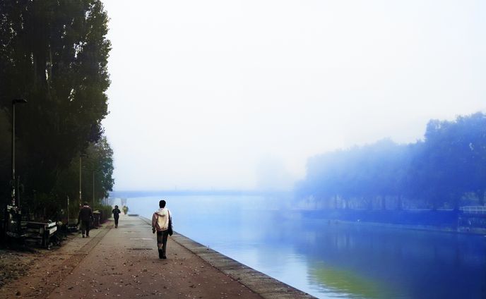 モノクロ写真のカラー復元