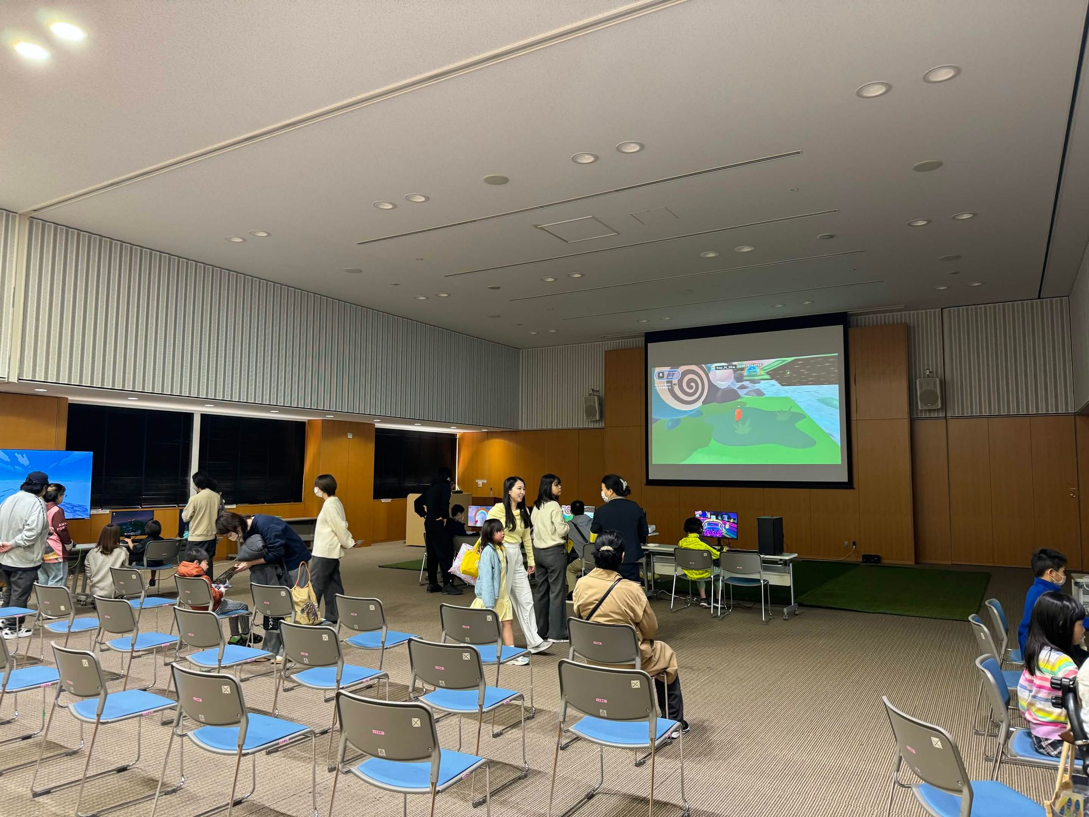 【イベント】右京区役所にて大型ビジョンを用いたeスポーツ体験会を開催-1