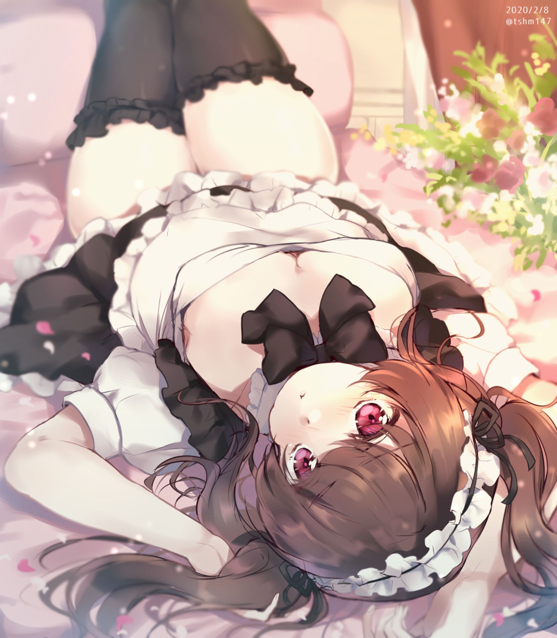 不機嫌なツインテールのメイドさん-1