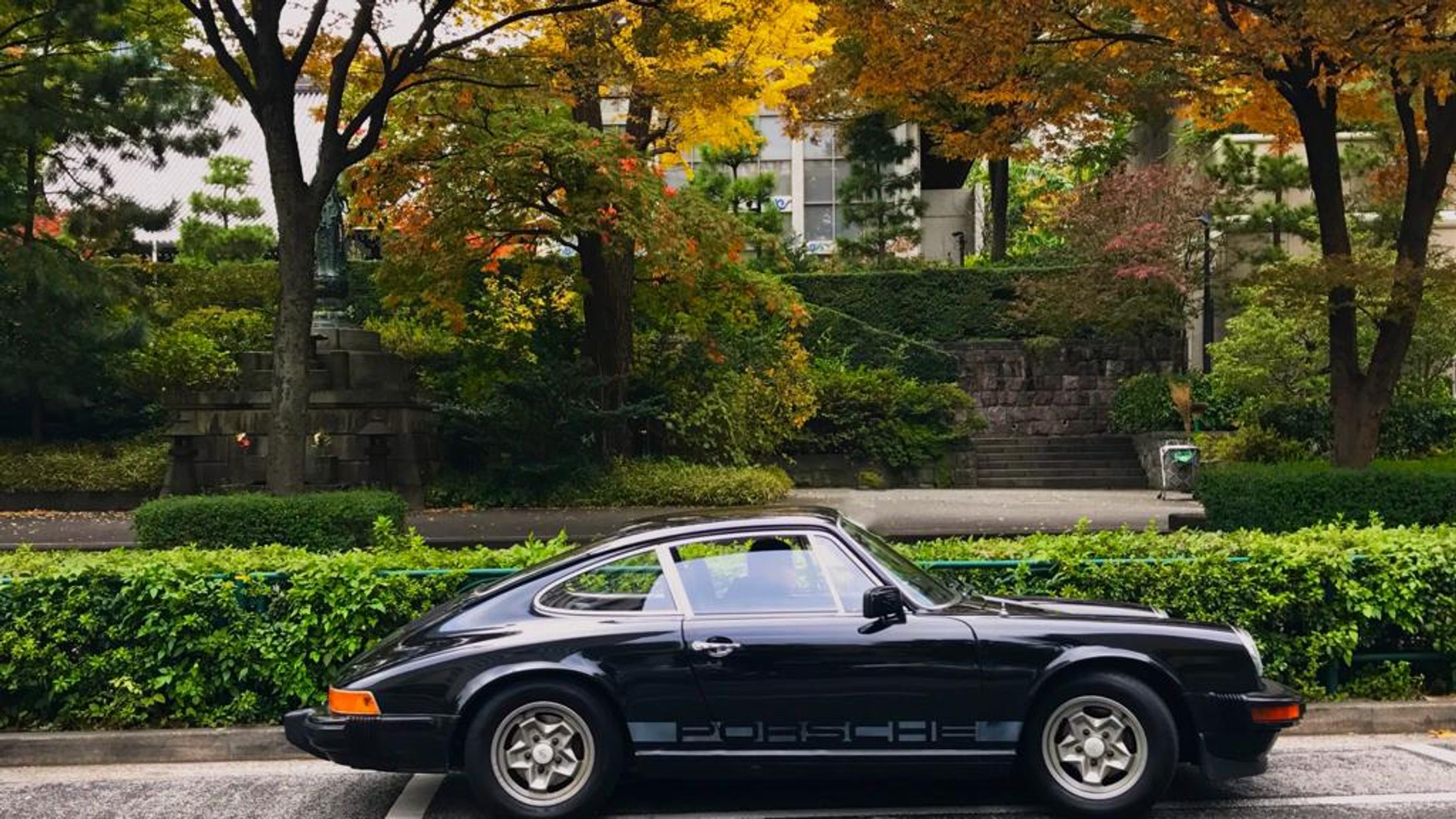 ポルシェ911 1976年　日本で最初に販売されたポルシェ-1