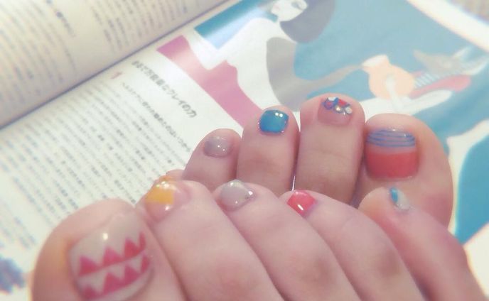My nailist friend is genius!!! Better than my drawing lol. Love you!! #número #numerotokyo #illustration #nail @miso129