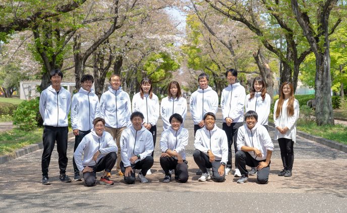 株式会社ROOTS 2024年　集合写真