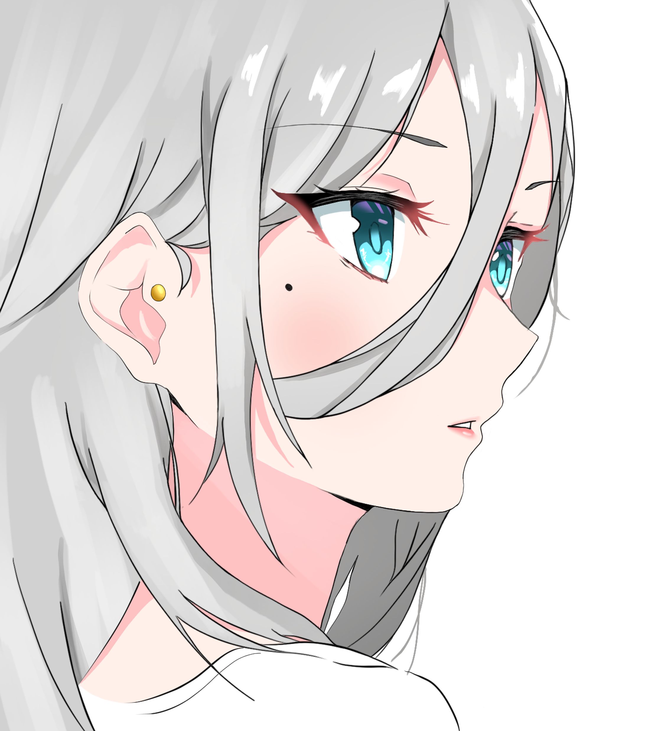 横を見ている綺麗なお姉さん-1