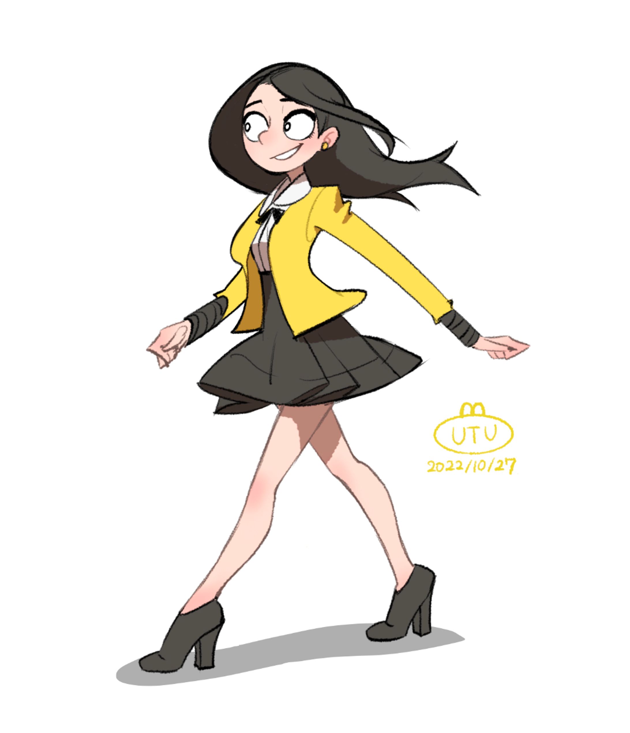 さっそうと歩く黄色いジャケットの人-1