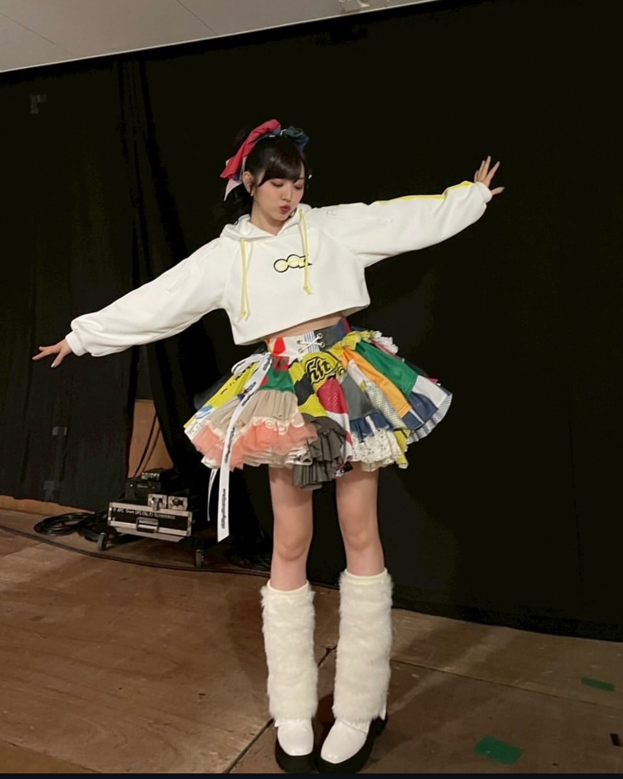 鈴木愛理様　ライブ衣装-1