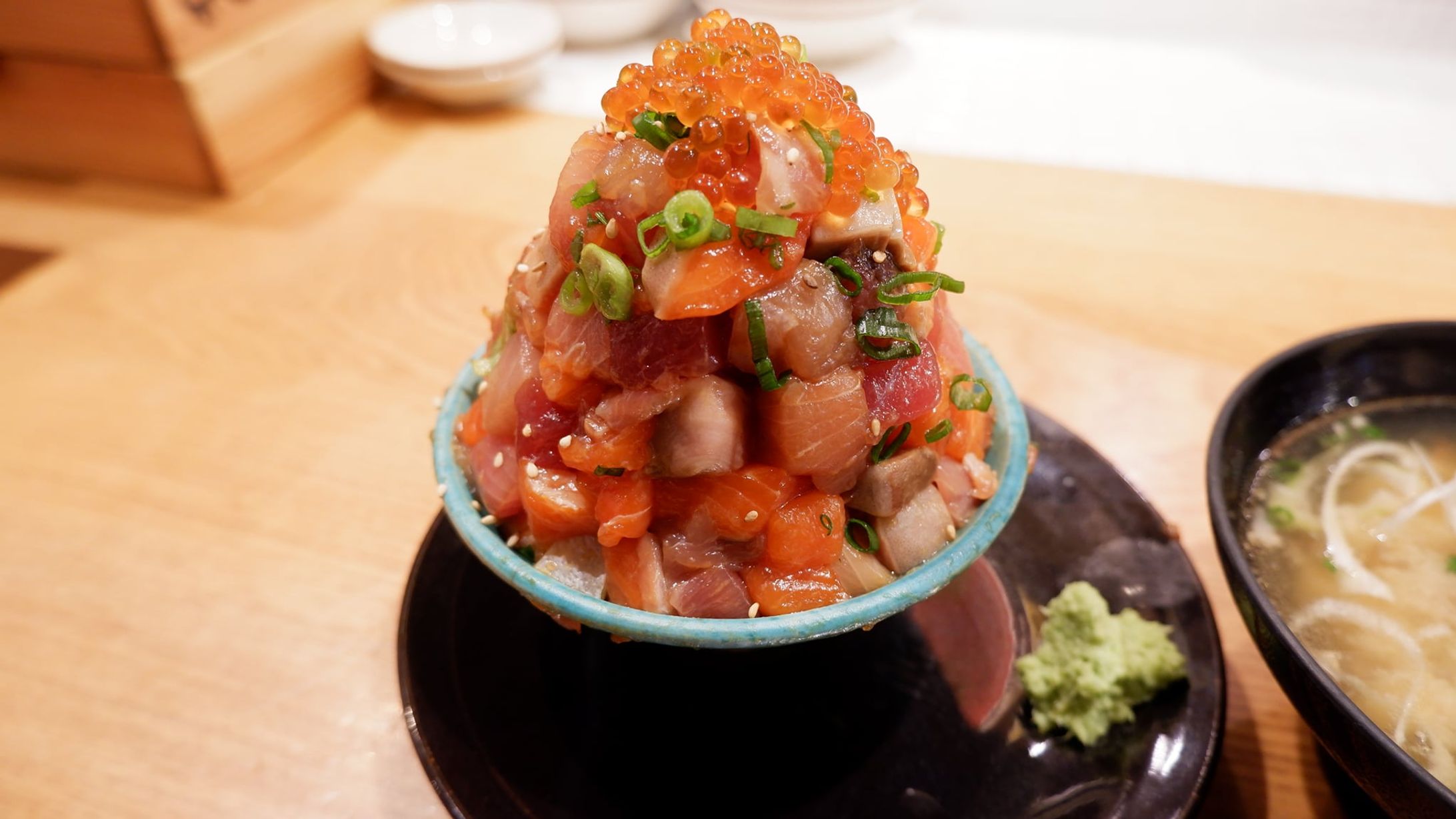 海鮮丼（静岡・熱海）-1