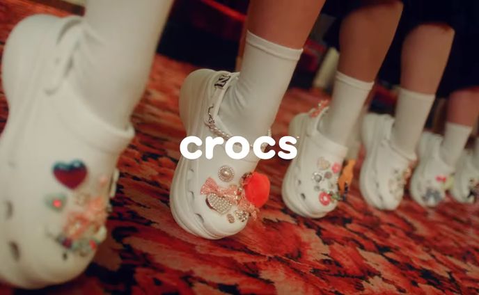 crocs×アバンギャルディ　WEB CM