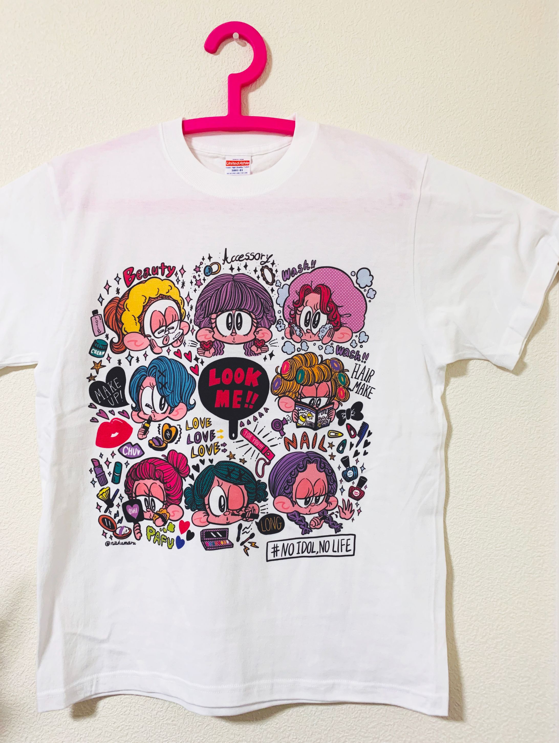 LOOK ME!Tシャツ-1