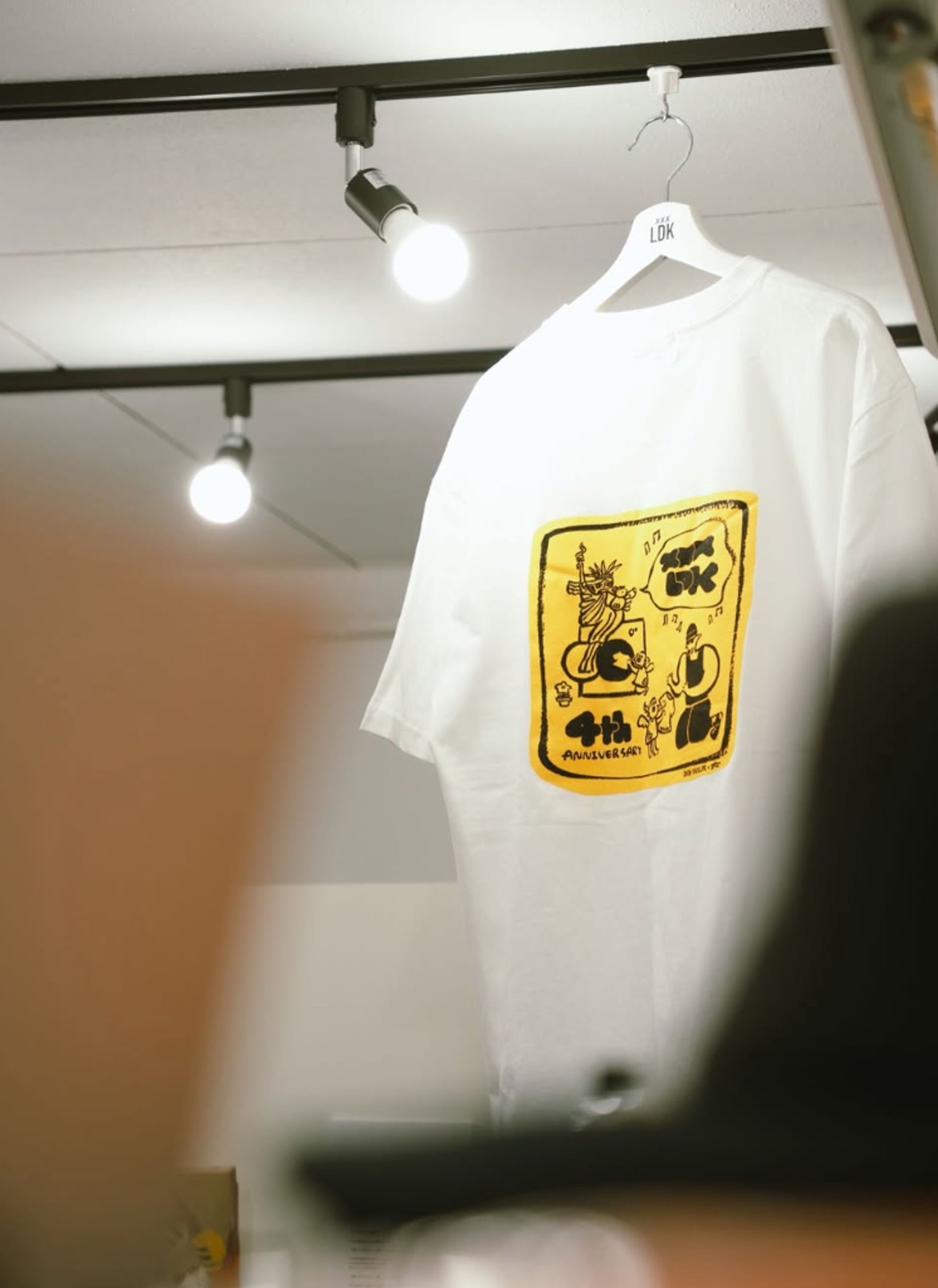 周年Tシャツデザイン｜XXXLDK4周年｜2026-1