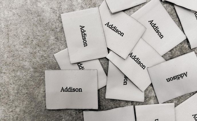 .
"Addison"
⁡
⁡
The most popular natural.
A thing that can be worn for a longtime.
More natural.
Morn simple.
⁡
⁡
⁡
⁡
⁡
先輩と期間限定ですが、
ブランドを立ち上げました
（好評であれば続くかも...）
パターンは
同級生に15年ぶり再会し、
引いてもらいました