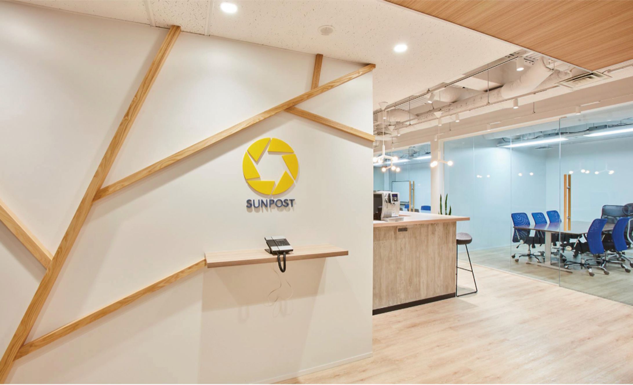 ロゴデザイン：株式会社サンポスト-1
