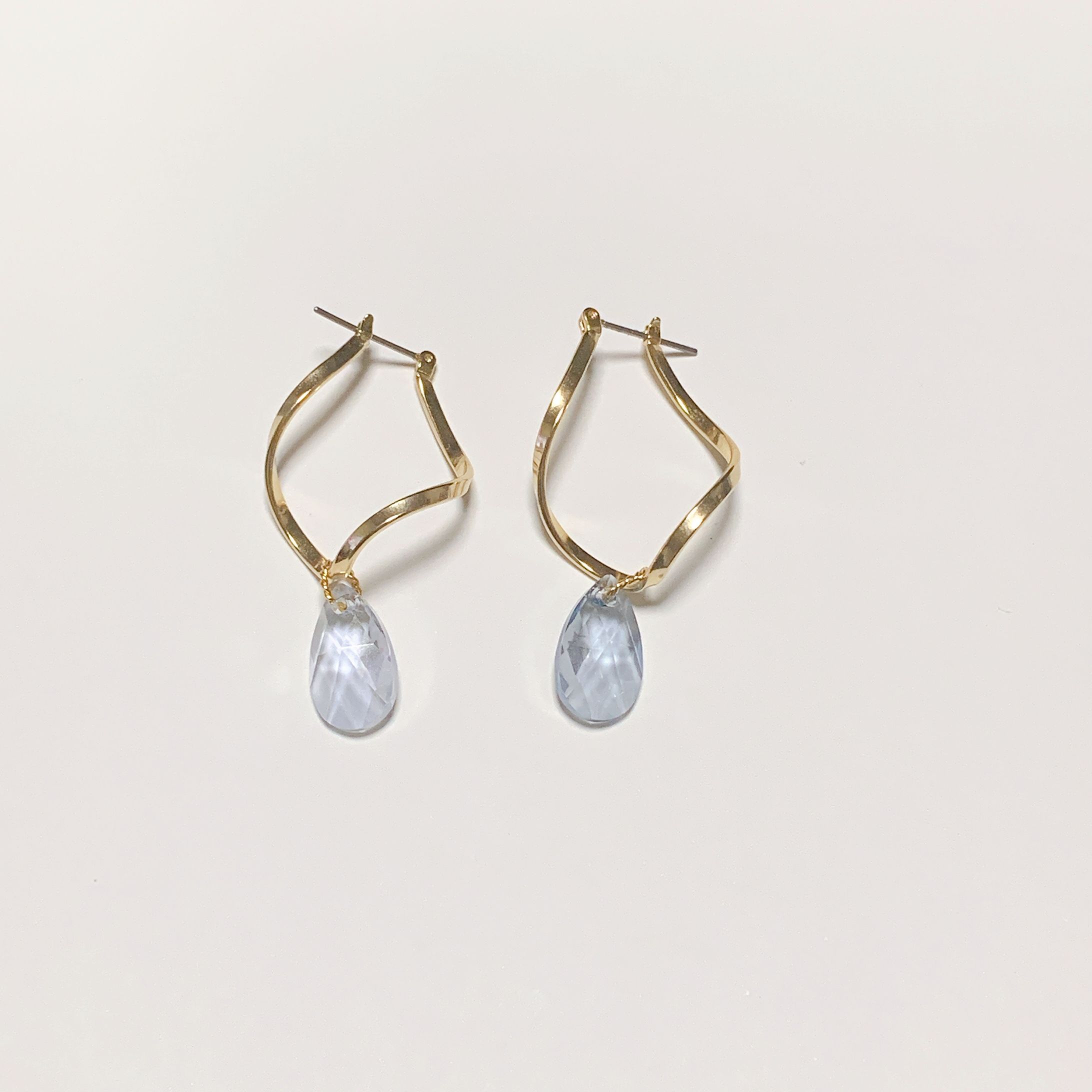 Simple gold-1