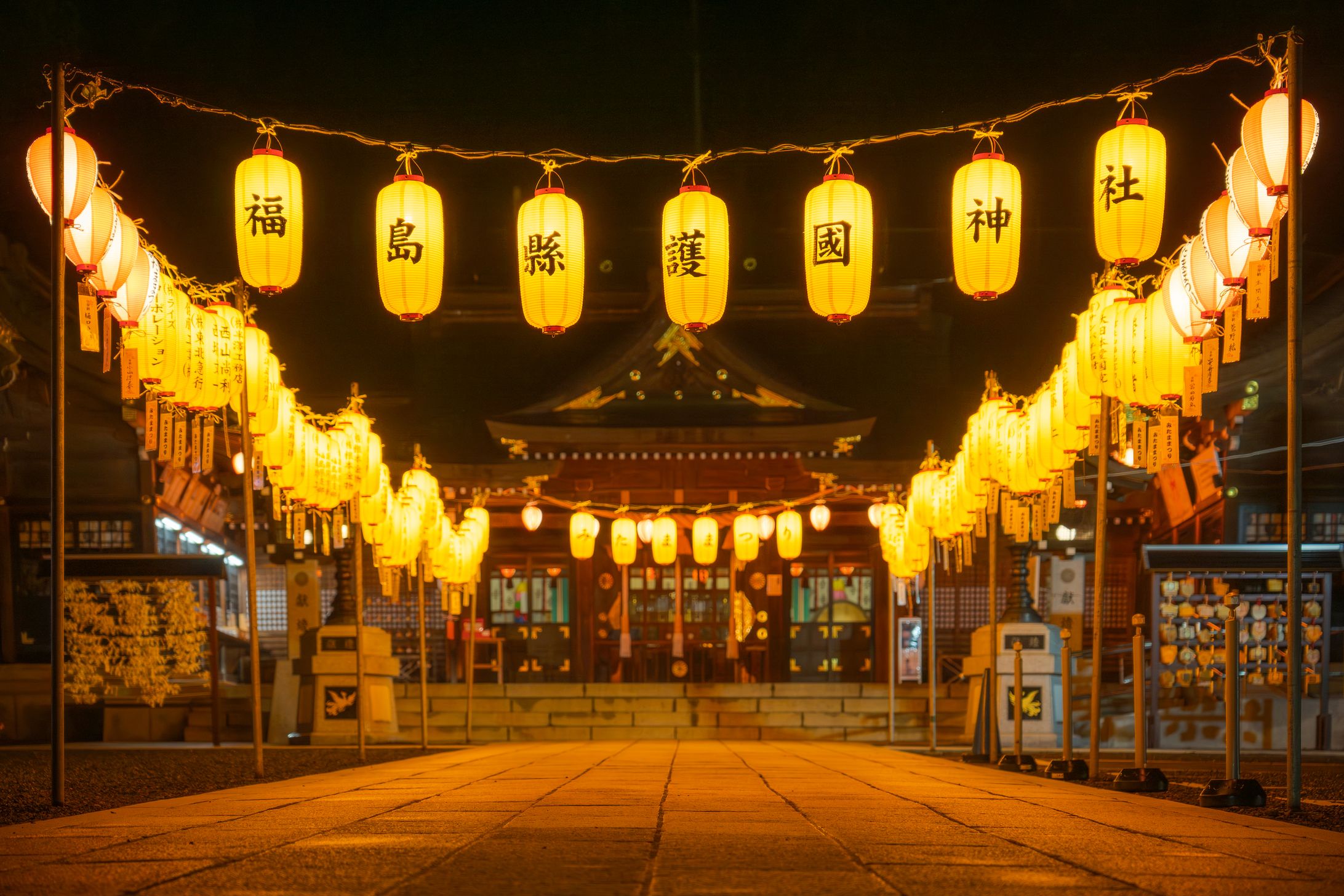 護国神社様 みたままつり境内撮影画像-1